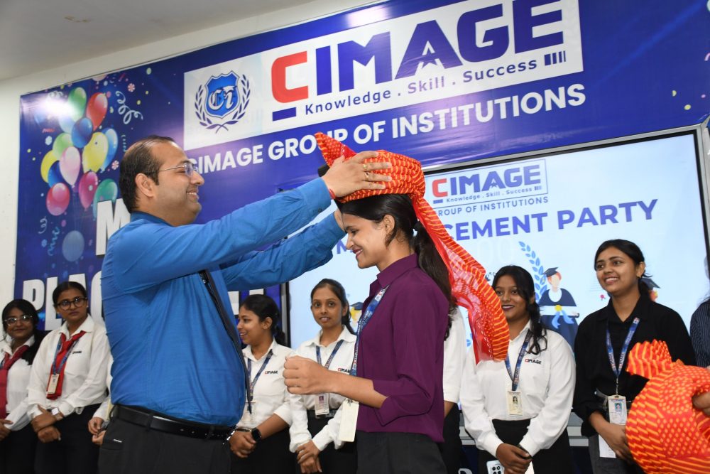TCS Hired CIMAGE Students, Placement Success CIMAGE, Best BCA, BBA College in Patna, Placement Support CIMAGE, Placement Celebration, NAAC accredited College Patna