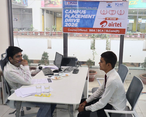 Group discussion rounds in progress — Bharti Airtel