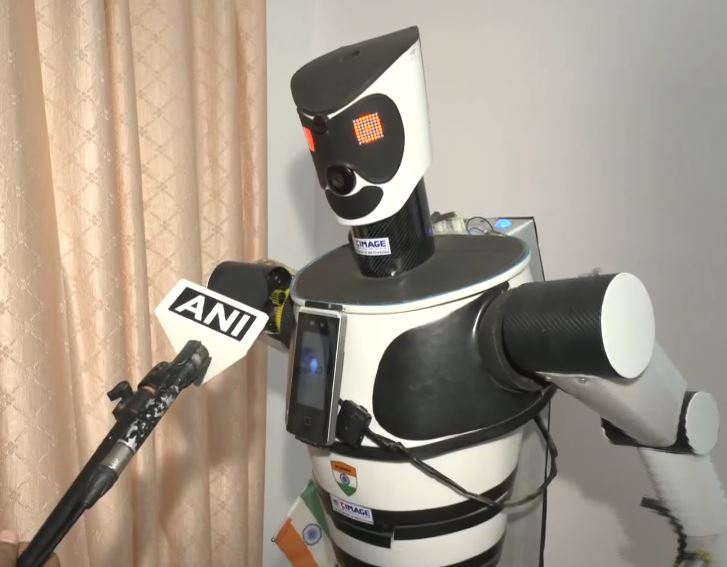 Indigenous LLM-powered AI robot built by students of CIMAGE College, Patna
