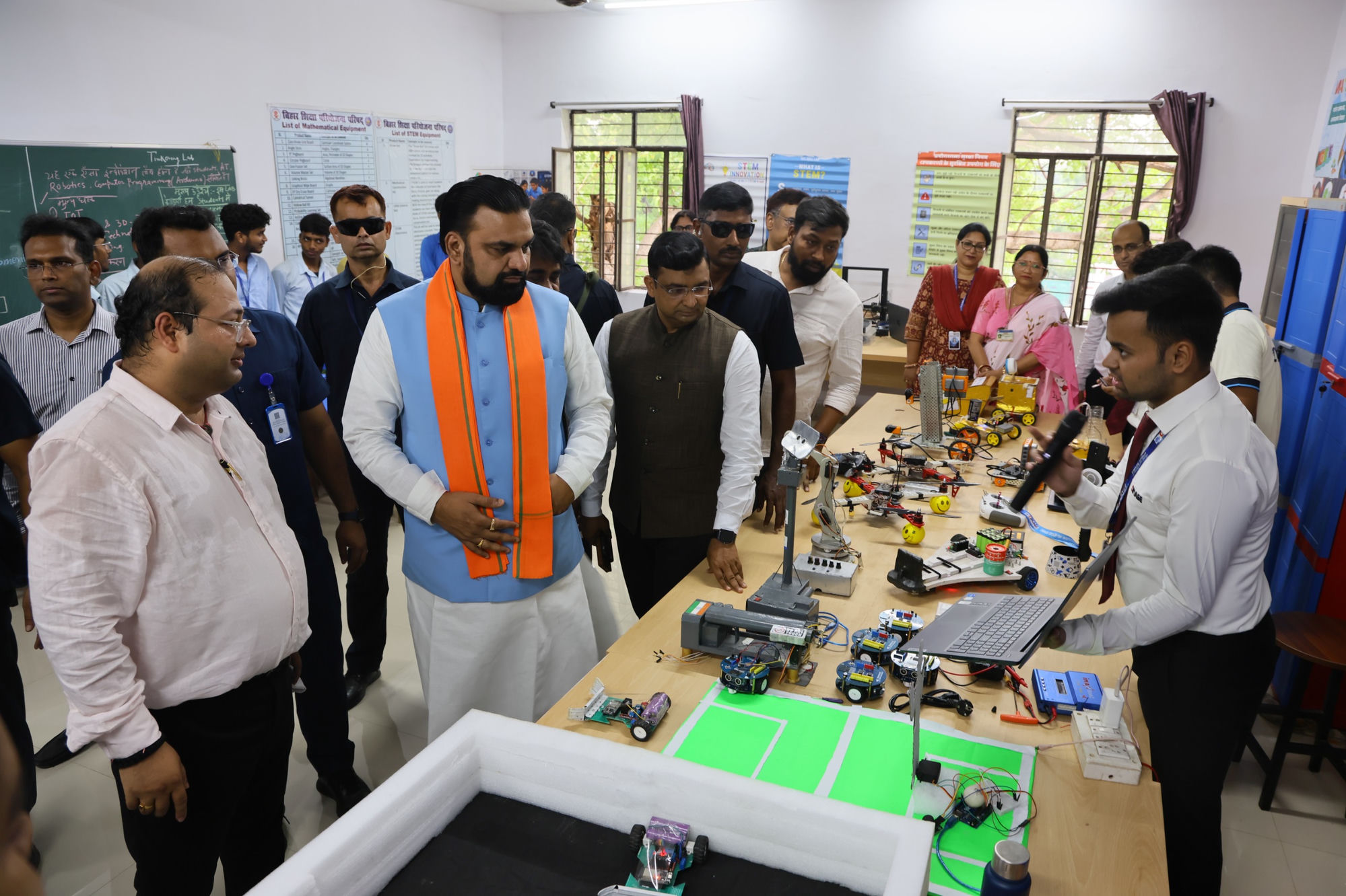 Bihar CM Samrat Choudhary views CIMAGE students' robotics and STEM projects at Miller School
