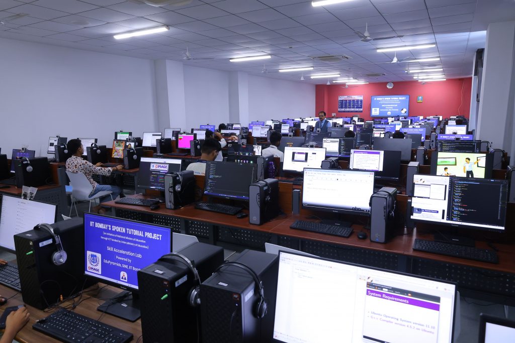IIT Bombay Spoken Tutorial lab at CIMAGE
