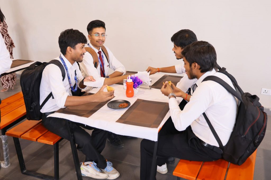Modern cafeteria space at CIMAGE campus
