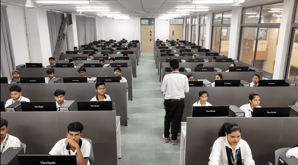 Advanced technology laboratory at CIMAGE campus
