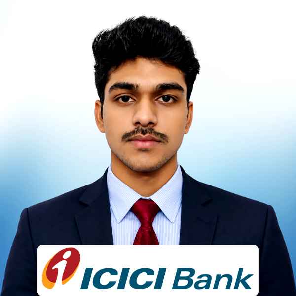 Piyush Raushan, a B.Sc. IT student of CIMAGE Group of Institutions, Patna, secured placement at ICICI Bank, one of India's leading private sector banks.